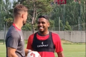 吉林省体育局：亚泰新援萨拉萨尔已随队训练一周，战海港迎首秀