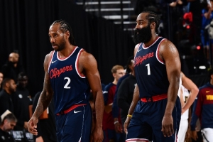 保罗可能回快船引篮网媒体调侃：下赛季快船最老 我们队最年轻