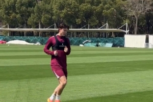 朱艺：海港队的中国台北球员沈子贵转会武汉三镇