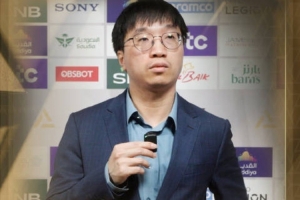 EWC发布Tabe采访：比赛总有人赢也总有人输 今天AL全体燃尽了