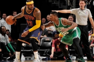 湖人得到斯玛特：防守结构的可能？