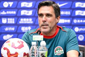 足球报：“专治不服”的河南队回来了，这是河南球迷久违的球队