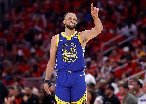 库里谈自己的驱动力：赢球&对篮球的热爱 享受篮球教我的一切