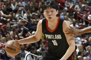 苏群：如果中国篮球的格局退缩到亚洲 那么连亚洲也守不住