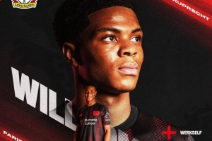 官方：曼城19岁边锋鲁普雷希特加盟勒沃库森，转会费总价500万镑