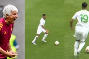 罗体：罗马主帅不满本场热身赛表现，接球失误&横传太多&逼抢不足