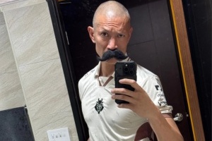 猎奇！GAM分享老板TK女装照片：说到做到，TK哥兑现承诺