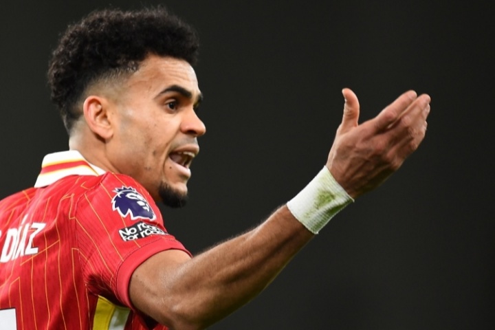 即将下树！天空记者：路易斯-迪亚斯将于明天早上抵达德国