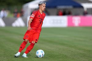 马卡：萨拉戈萨已经抵达塞尔塔，本周三体检后正式加盟&先租后买