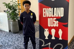 罗马诺：切尔西签下曼城天才伊萨克-麦吉利夫雷，将加入U15梯队