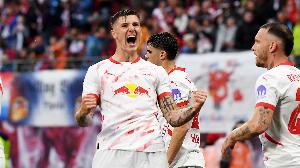 TA：纽卡总价8000万欧报价塞斯科，曼联等队也对后者有意