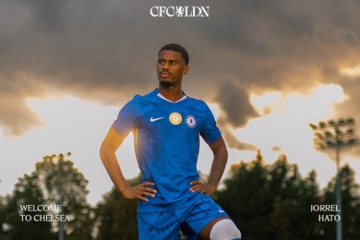 人才井喷！英超豪门全员配置荷兰籍后卫，顶尖球星新生代国脚扎堆