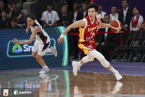 杨舒予：长发时会被人说是花瓶 所以就剪了 结果说的人更多了