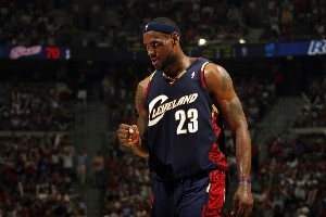 各队三分王哪家强？大小王上榜 库里王中王 篮网鹈鹕魔术难猜