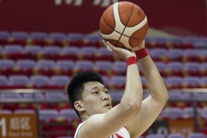 雷蒙：郭士强指导强调前两场比赛已经过去 全力备战与约旦的比赛