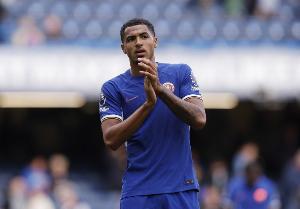 重伤！罗马诺：科尔维尔十字韧带受伤，缺席新赛季大部分比赛