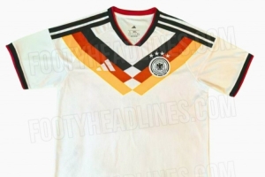 德国明年主场球衣谍照：灵感来源于1990年和2014年世界杯主场球衣