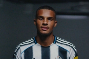 介绍新援！纽卡官方社媒晒佳夫读自己名字视频