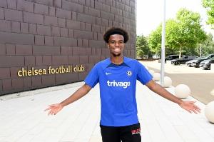 记者：蓝军希望出售楚克乌梅卡 交易总价接近球员4000万镑解约金