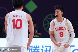 赵睿谈王俊杰：小孩蛮有心思的&很争强好胜 他在一点一点变好