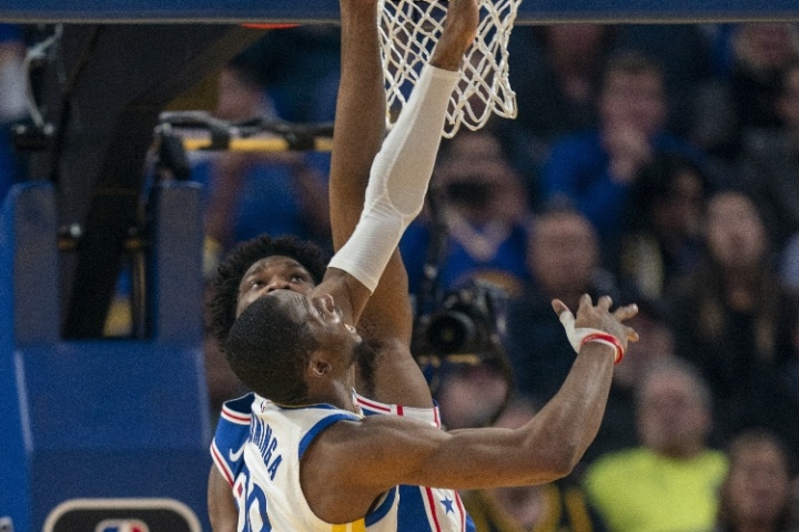 “地库”组合？记者模拟：勇士换来恩比德 送出库明加等3将+2首轮