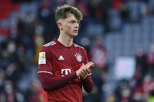 记者：拜仁中场万纳尔接近加盟埃因霍温 俱乐部间接近达成协议