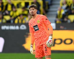 科贝尔：马内的动作并不粗野但持续时间太长，我们要作为团队踢球