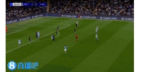 戏耍防守！多库闪转腾挪连过数人后小角度低射破门，曼城2-0领先