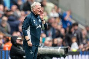 莫耶斯21次作客安菲尔德未取胜，创英超主帅在单一球场不胜纪录