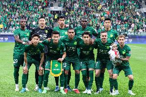 北青体育：国安打出最后进攻牌仍无力回天，距离冠军越来越远