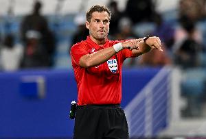 媒体人：国安vs海港的外籍主裁是亚洲尺度，估计比赛会非常热闹