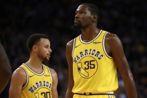 杨毅：KD当时去任何队都比去勇士获得声誉高 东西方文化都不认同