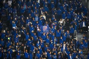 申花球迷组织蓝魔青年军宣布解散：预祝申花能在本赛季夺得冠军