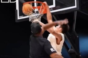 打磨技术！CBA状元杨曦皓跟随外籍训练师进行特训