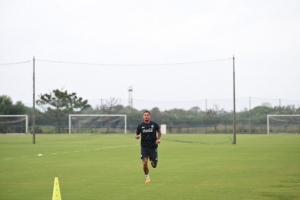 那不勒斯训练情况：开始备战对AC米兰的联赛，布翁乔尔诺开始康复