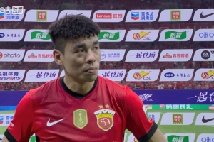 李帅：我的小荣誉和球队大哥比不值一提，任何荣誉都是属于他们的