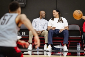 开拓者官宣人事变动！球队旧将布莱恩-格兰特&特里-波特球队任职