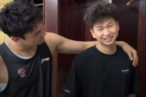 更衣室火花四溅！龙狮小剧场之更衣室风云 地质清华广工联动篇