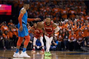 铁林：利拉德能回开拓者拿年薪1400万 威少连雷霆的底薪都拿不到