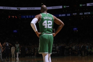 科尔：霍福德能融入任何阵容 他的领袖气质也能弥补卢尼的缺失