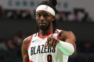 场均14.4分3.5板2.1助！格兰特：对自己上赛季的表现感到沮丧