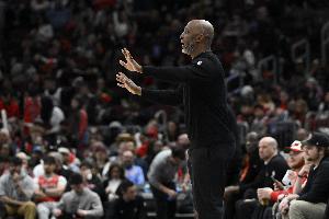 美记：比卢普斯表示季前赛会轮换首发 希望大家不要过度解读