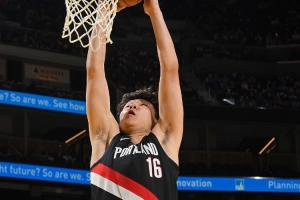 拓记：球队今夏想要立刻变强但杨瀚森显然需要时间培养 有点矛盾