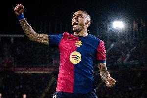 上赛季34球23助！世体：巴萨盼拉菲尼亚复出，希望他帮助扭转颓势