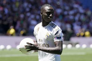 TA：费兰-门迪本周将参加皇马部分训练，但距离复出仍需几周时间