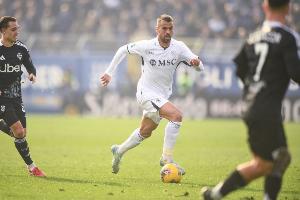 斯皮纳佐拉：我们踢得过于文雅 伤病潮影响？我们阵容厚实