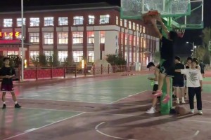 开学一星期送学校一个礼物